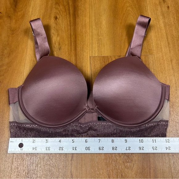 Victoria's Secret Women’s Mauve Satin Bra with Lace Size 34C - Picture 7 of 7